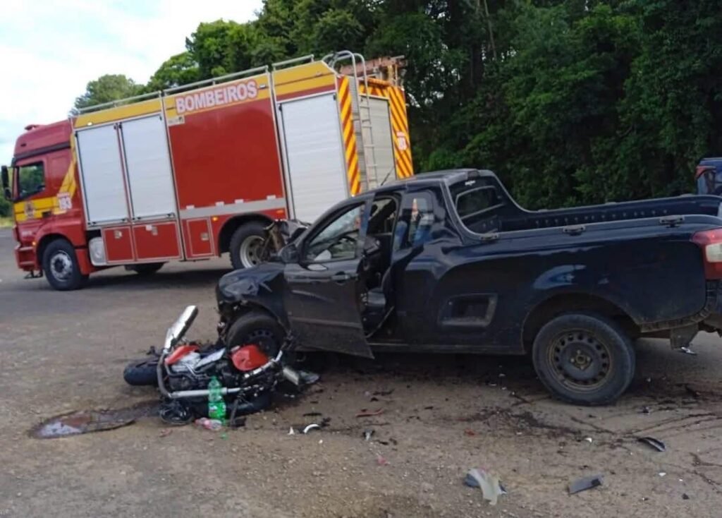 Grave acidente na BR-282 deixa motociclista ferido com várias fraturas 3